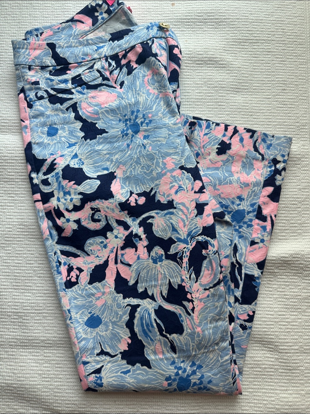 Lilly Pulitzer Navy Blue, Light Blue & Pink Floral Cropped Pants